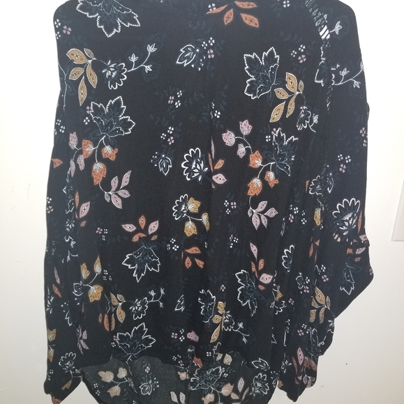 Long sleeve blouse - Picture 1 of 3
